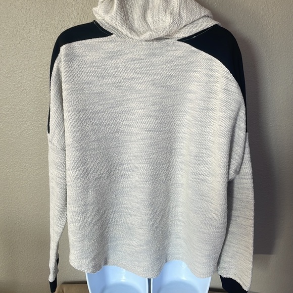 Rampage sweater super comfy! size xl - Picture 5 of 6